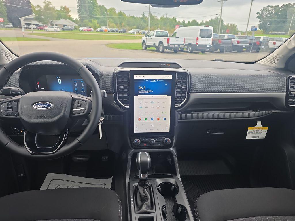 new 2025 Ford Ranger car, priced at $40,568
