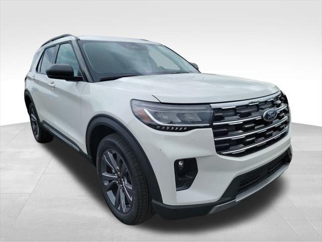 new 2025 Ford Explorer car, priced at $47,061