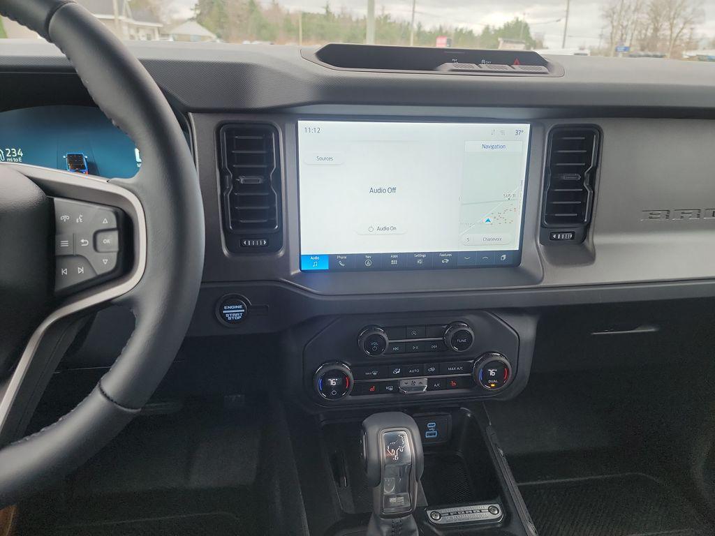 new 2025 Ford Bronco car, priced at $45,716