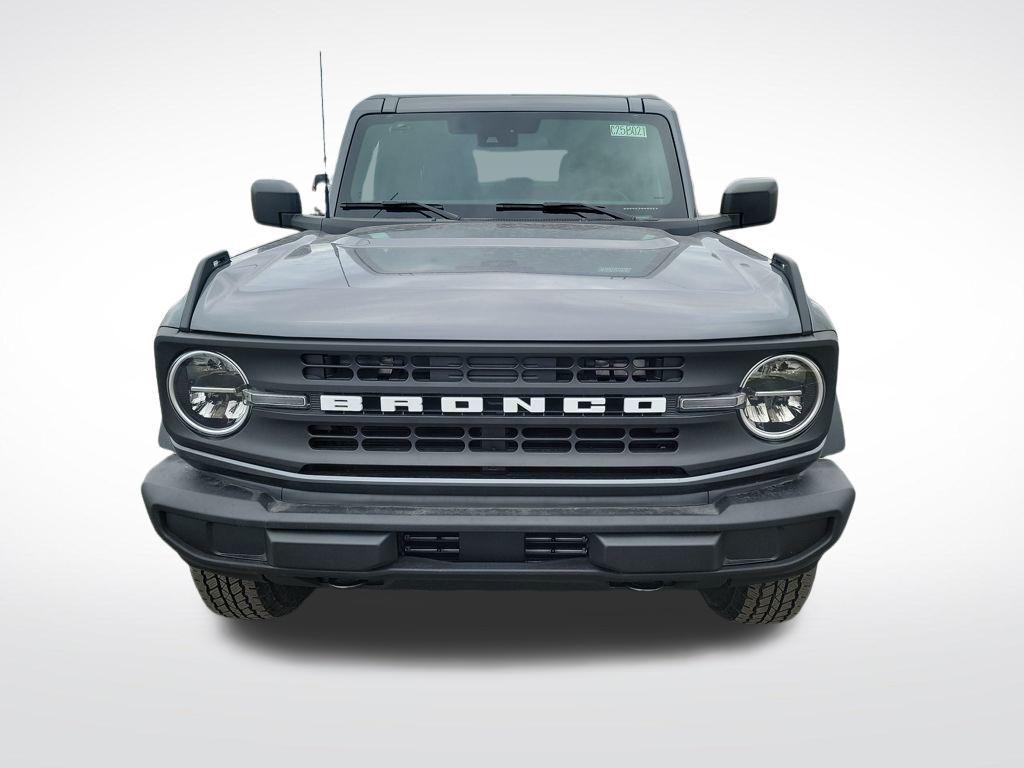 new 2025 Ford Bronco car, priced at $45,716