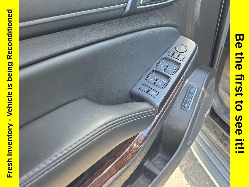 used 2016 GMC Yukon car, priced at $18,500