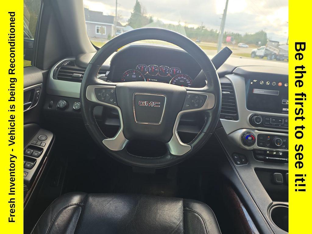 used 2016 GMC Yukon car, priced at $18,500