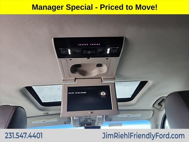 used 2016 GMC Yukon XL car, priced at $18,500