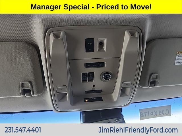 used 2016 GMC Yukon XL car, priced at $18,500