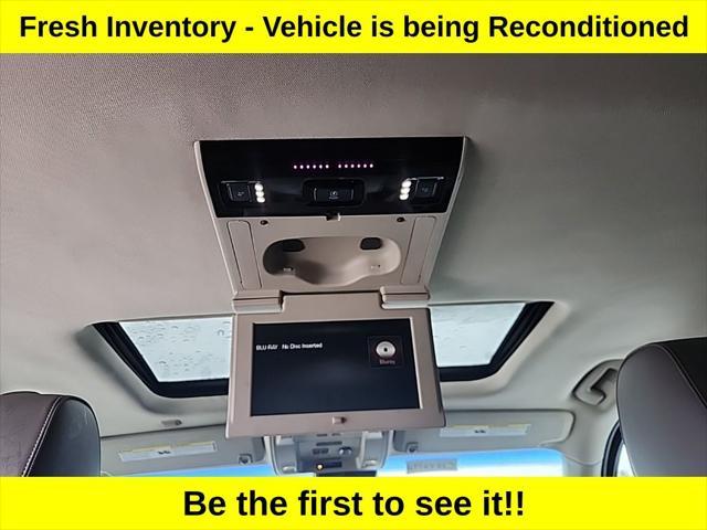 used 2016 GMC Yukon XL car, priced at $19,000