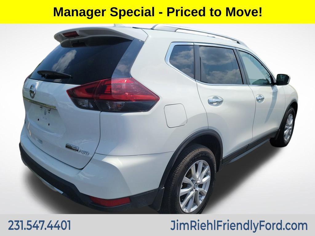 used 2020 Nissan Rogue car, priced at $15,500