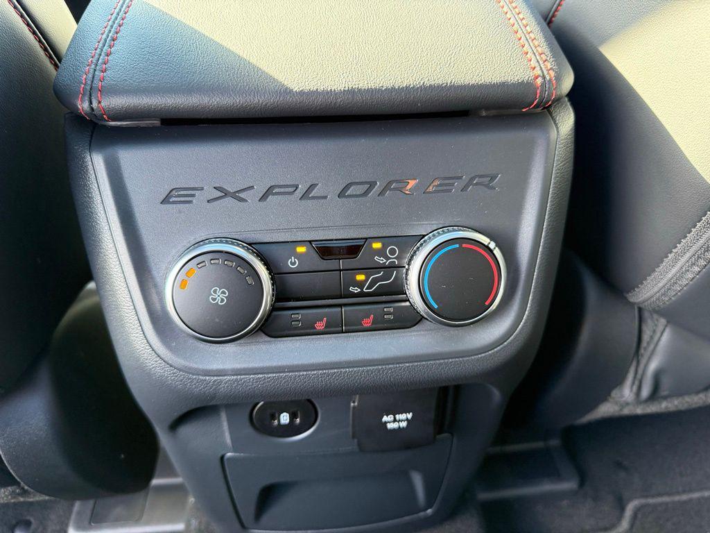 new 2025 Ford Explorer car, priced at $49,330
