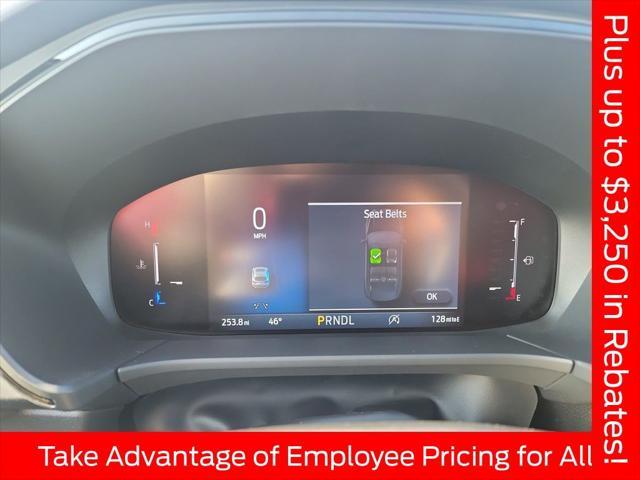 new 2025 Ford Escape car, priced at $30,733