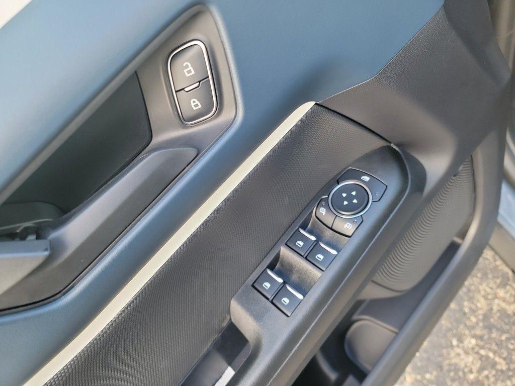 new 2025 Ford Bronco Sport car, priced at $37,807