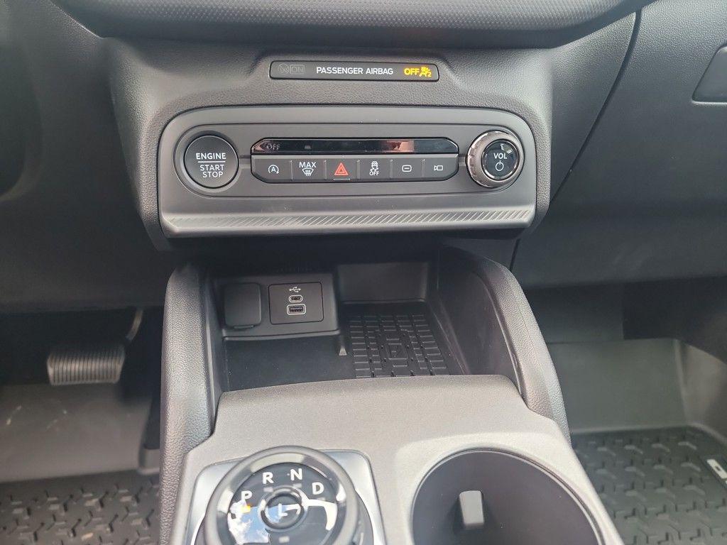 new 2025 Ford Bronco Sport car, priced at $37,807