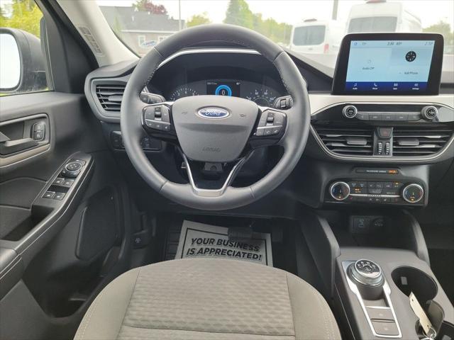 used 2022 Ford Escape car, priced at $23,000