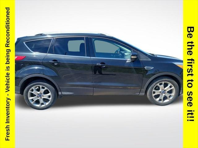 used 2022 Ford Escape car, priced at $24,000