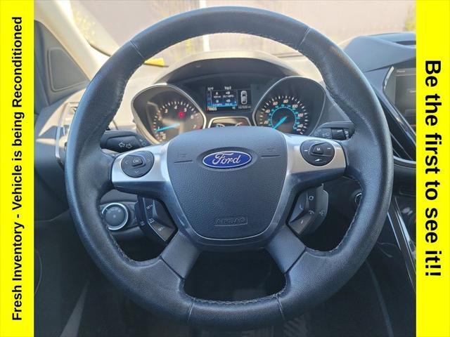 used 2022 Ford Escape car, priced at $24,000