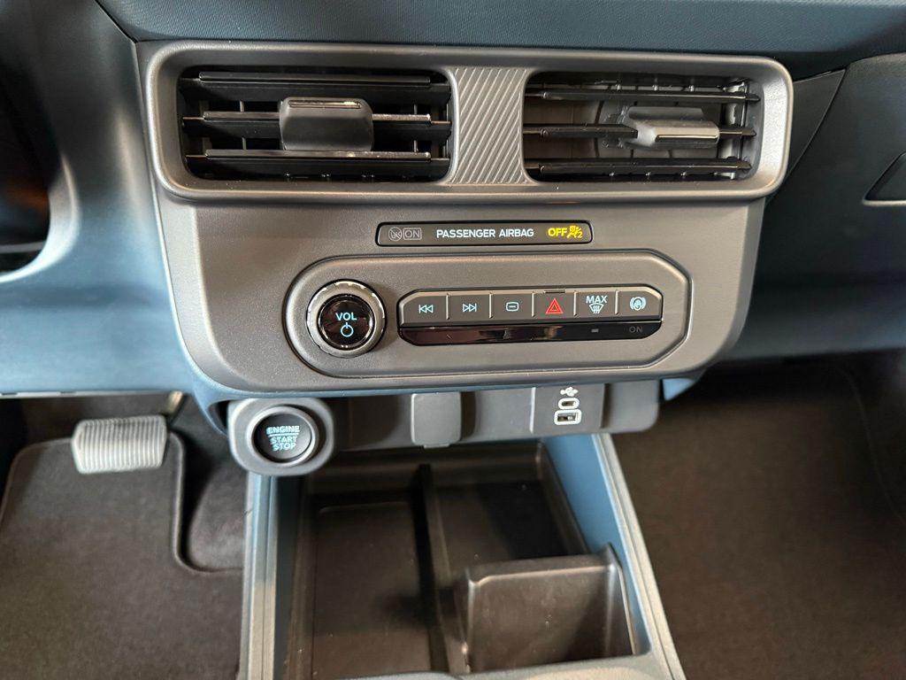 new 2025 Ford Maverick car, priced at $35,483