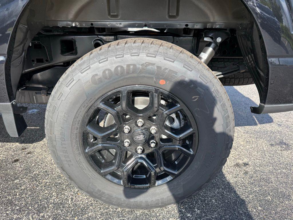 new 2025 Ford F-150 car, priced at $58,216