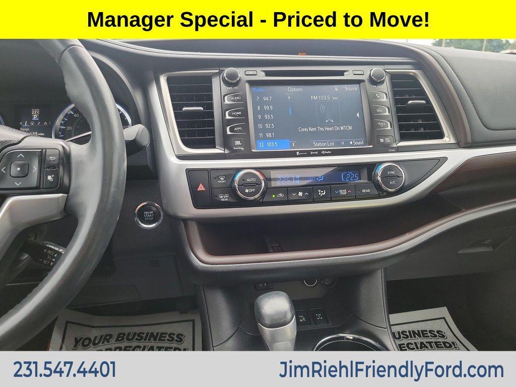 used 2016 Toyota Highlander car, priced at $18,500