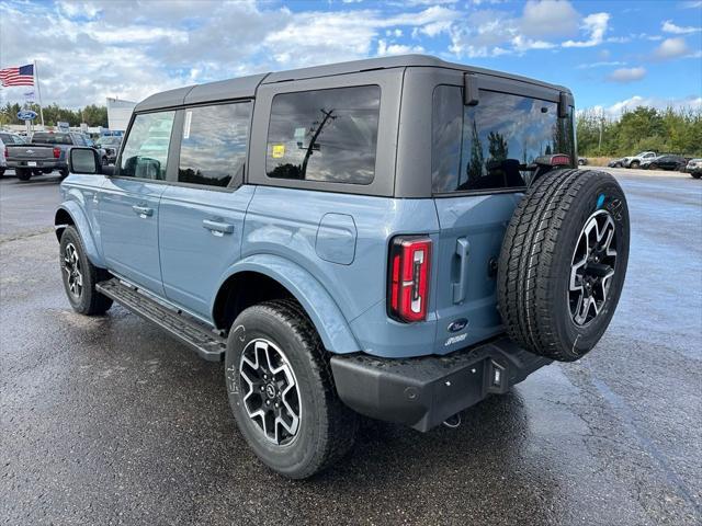 new 2024 Ford Bronco car, priced at $51,885