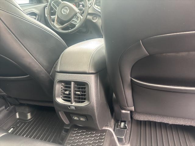 used 2021 Jeep Cherokee car, priced at $22,984