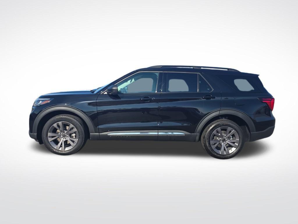 new 2025 Ford Explorer car, priced at $45,132