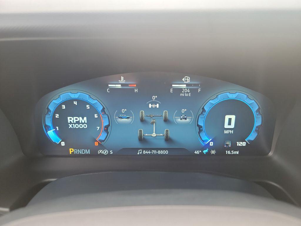 new 2025 Ford Bronco car, priced at $48,270