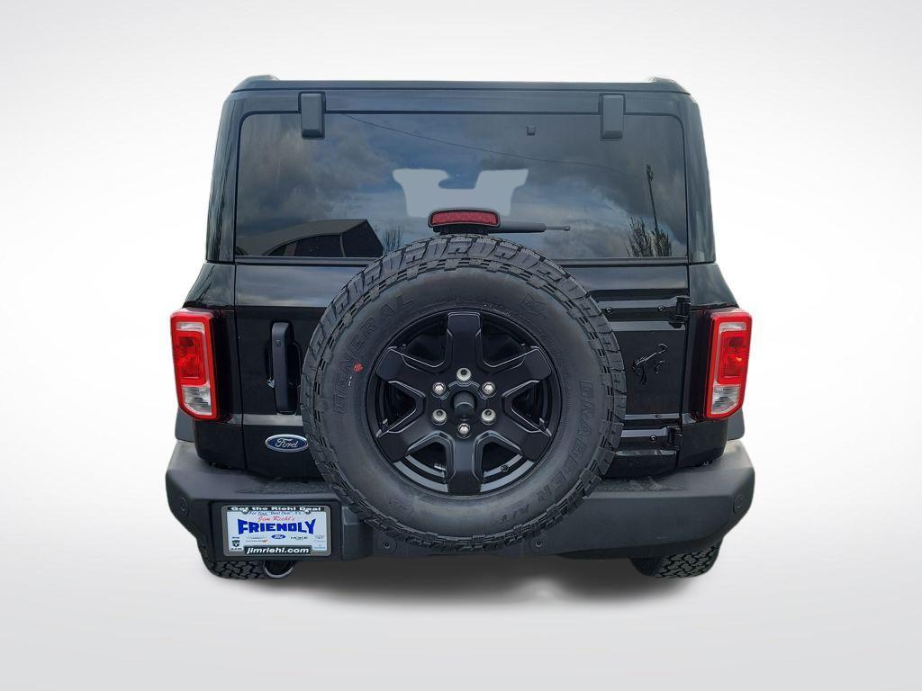 new 2025 Ford Bronco car, priced at $48,270