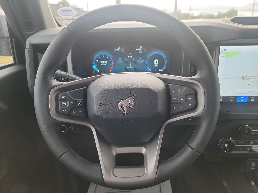 new 2025 Ford Bronco car, priced at $48,270