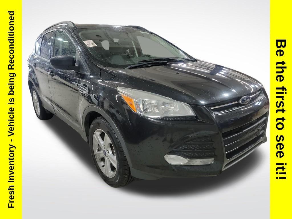 used 2014 Ford Escape car, priced at $9,500