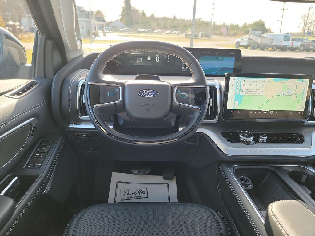 new 2025 Ford Expedition car, priced at $75,053