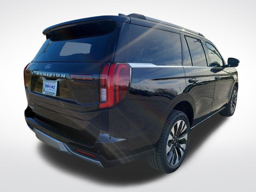 new 2025 Ford Expedition car, priced at $75,053