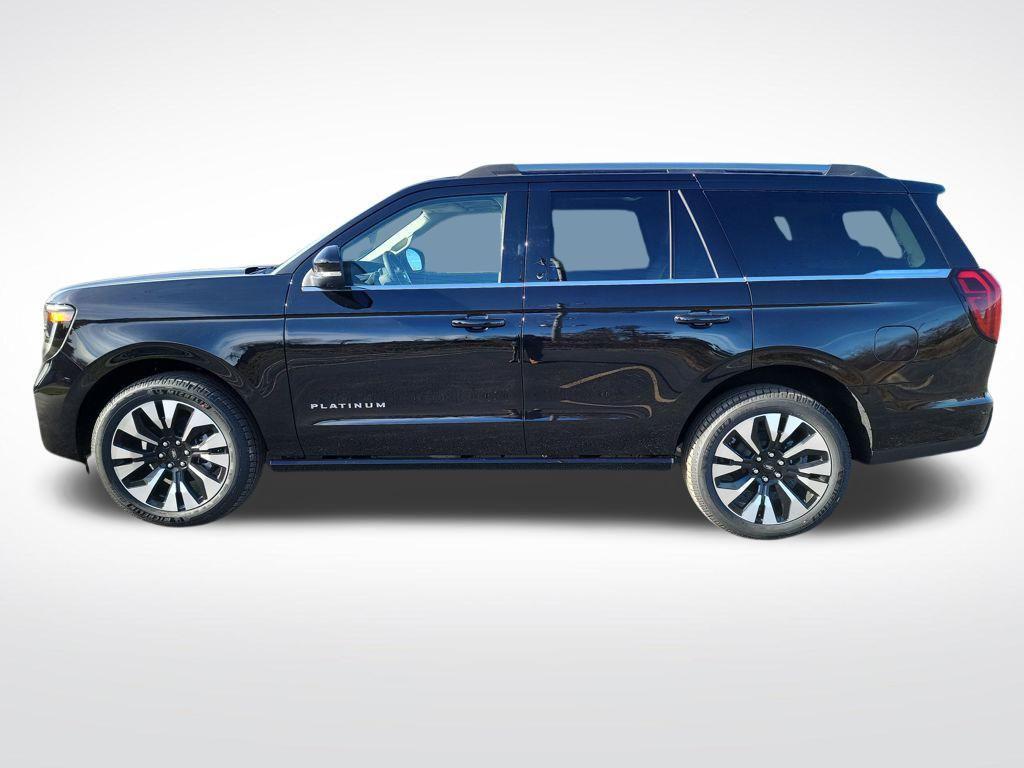 new 2025 Ford Expedition car, priced at $75,053