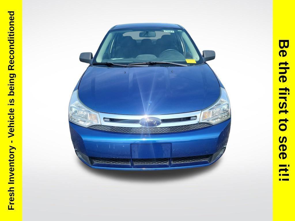used 2009 Ford Focus car, priced at $7,000