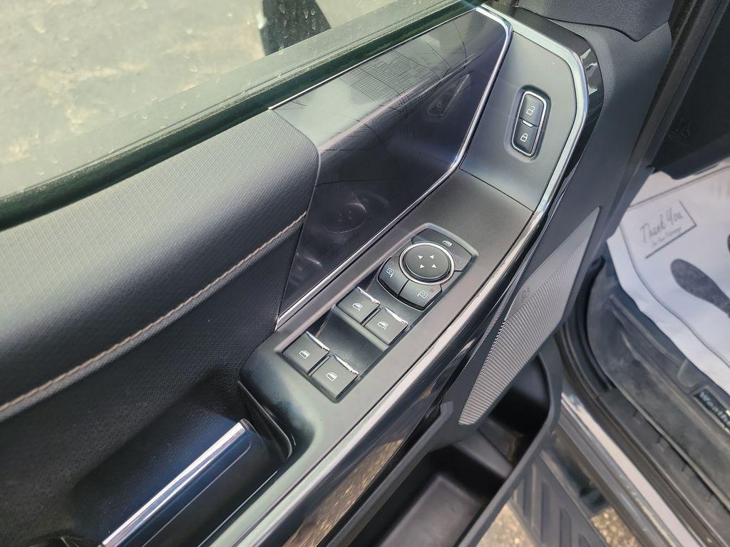 used 2021 Ford F-150 car, priced at $31,000