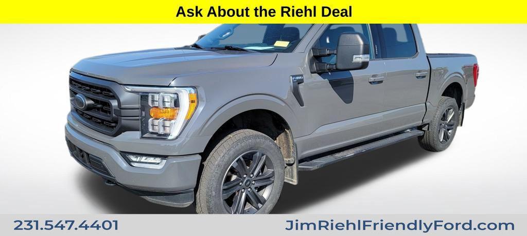 used 2021 Ford F-150 car, priced at $32,000