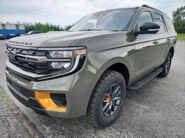 new 2025 Ford Expedition car, priced at $83,305