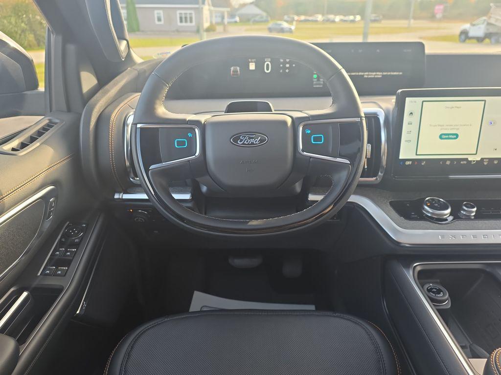 new 2025 Ford Expedition car, priced at $77,933