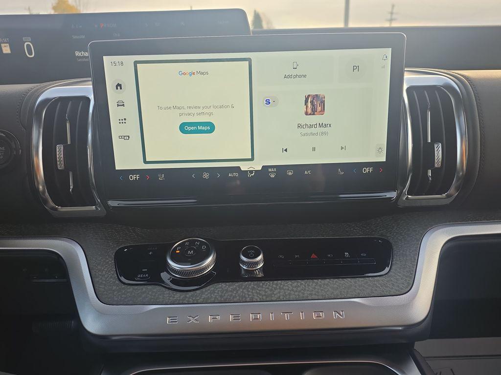 new 2025 Ford Expedition car, priced at $77,933