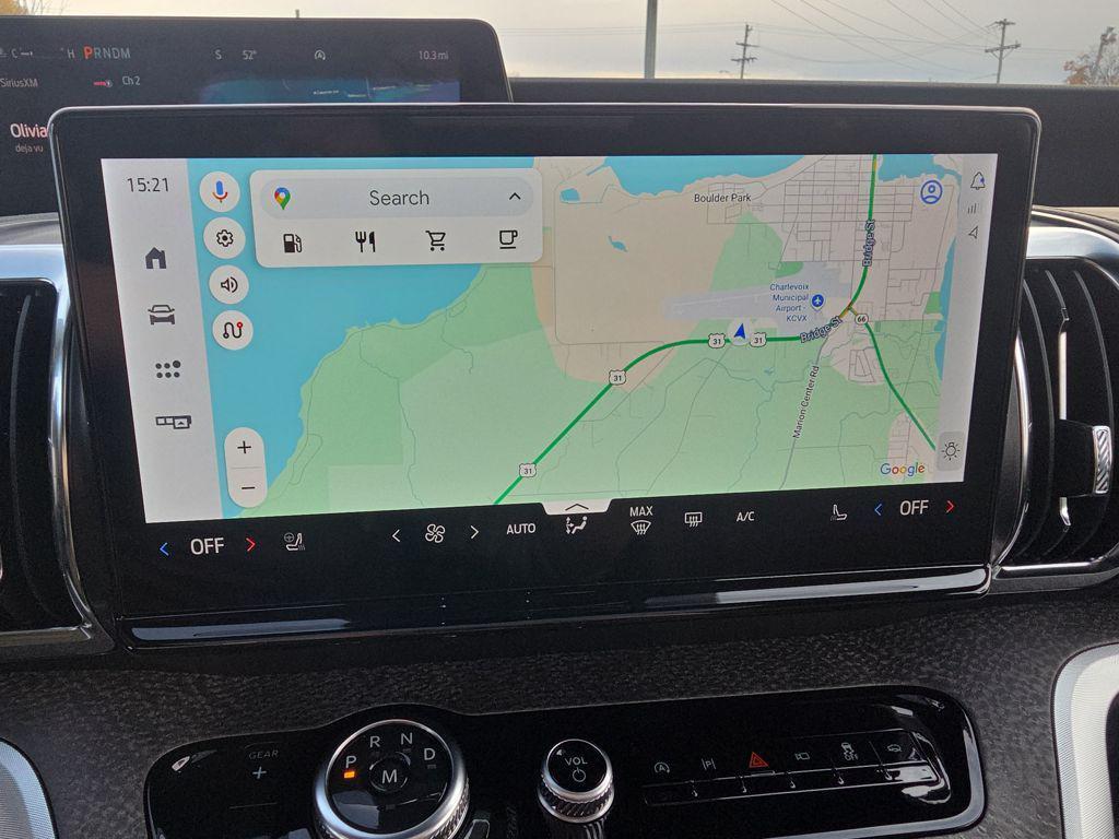 new 2025 Ford Expedition car, priced at $77,933