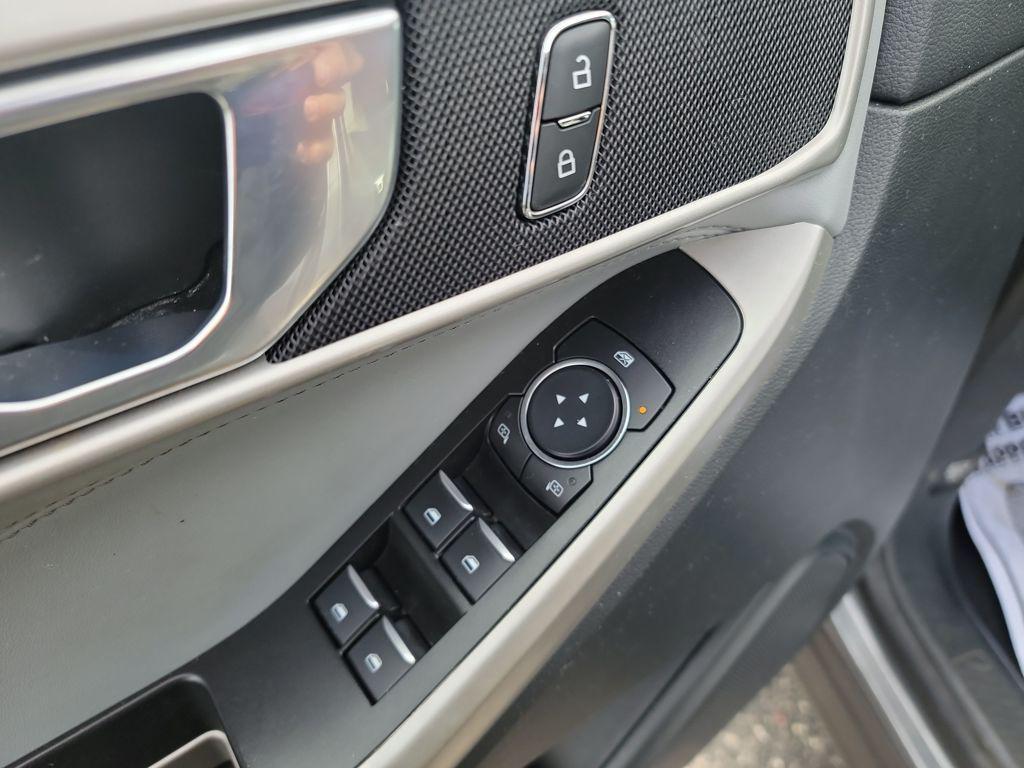 used 2022 Ford Explorer car, priced at $30,750