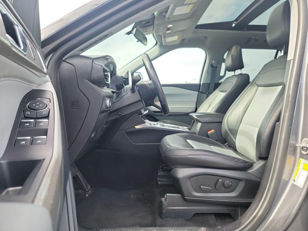 used 2022 Ford Explorer car, priced at $30,750