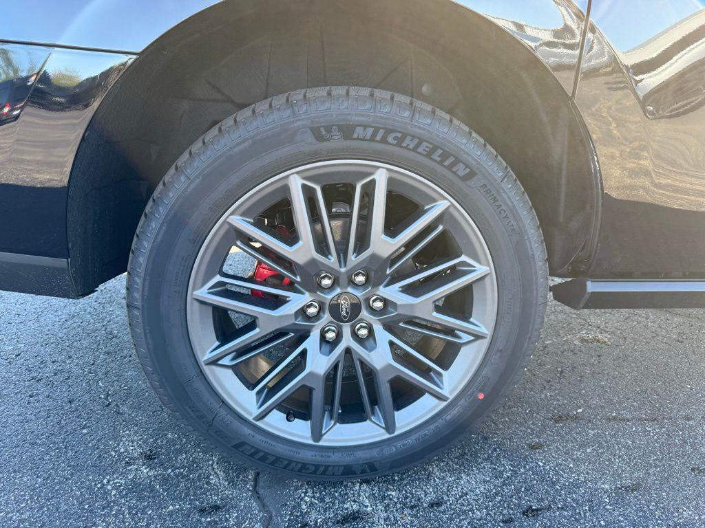 new 2025 Ford Expedition Max car, priced at $80,523