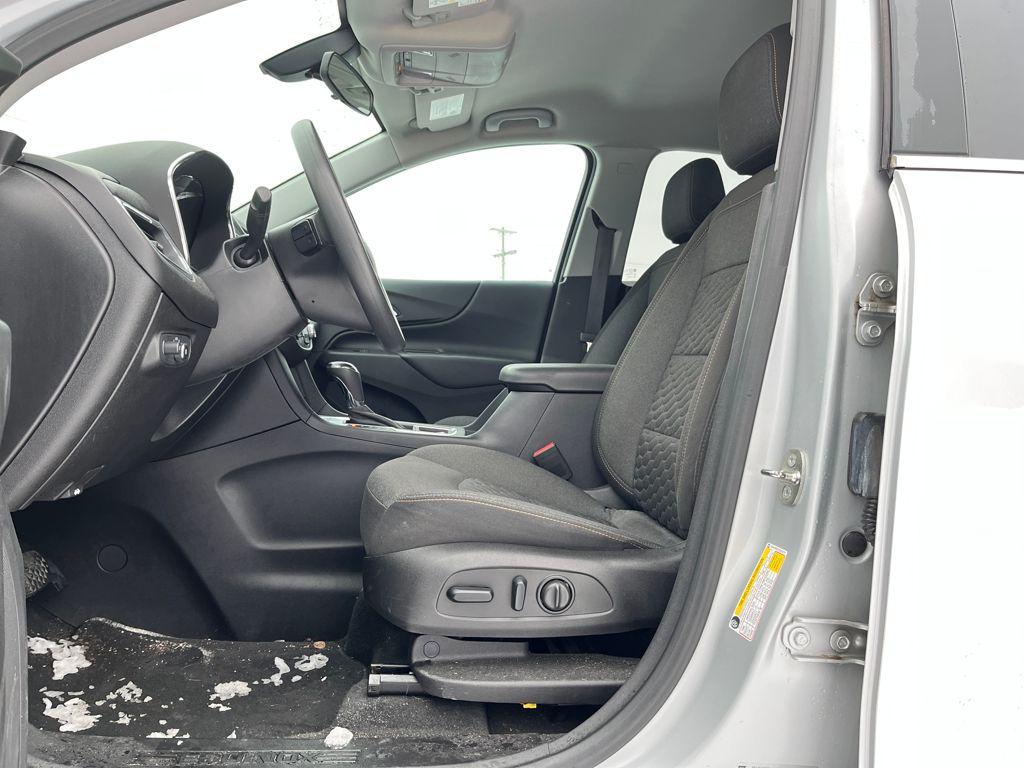 used 2018 Chevrolet Equinox car, priced at $17,000