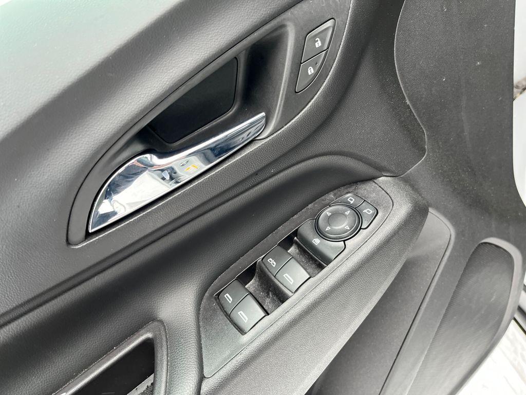 used 2018 Chevrolet Equinox car, priced at $17,000