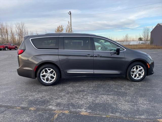 used 2017 Chrysler Pacifica car, priced at $15,167