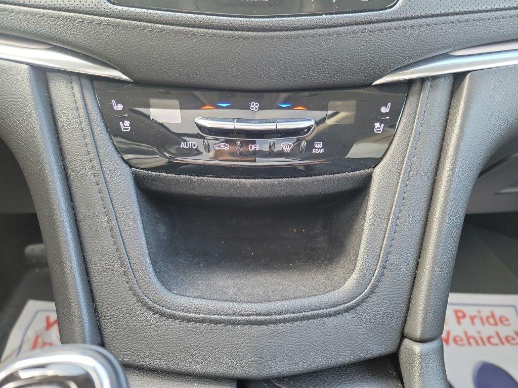 used 2019 Cadillac XT5 car, priced at $19,000