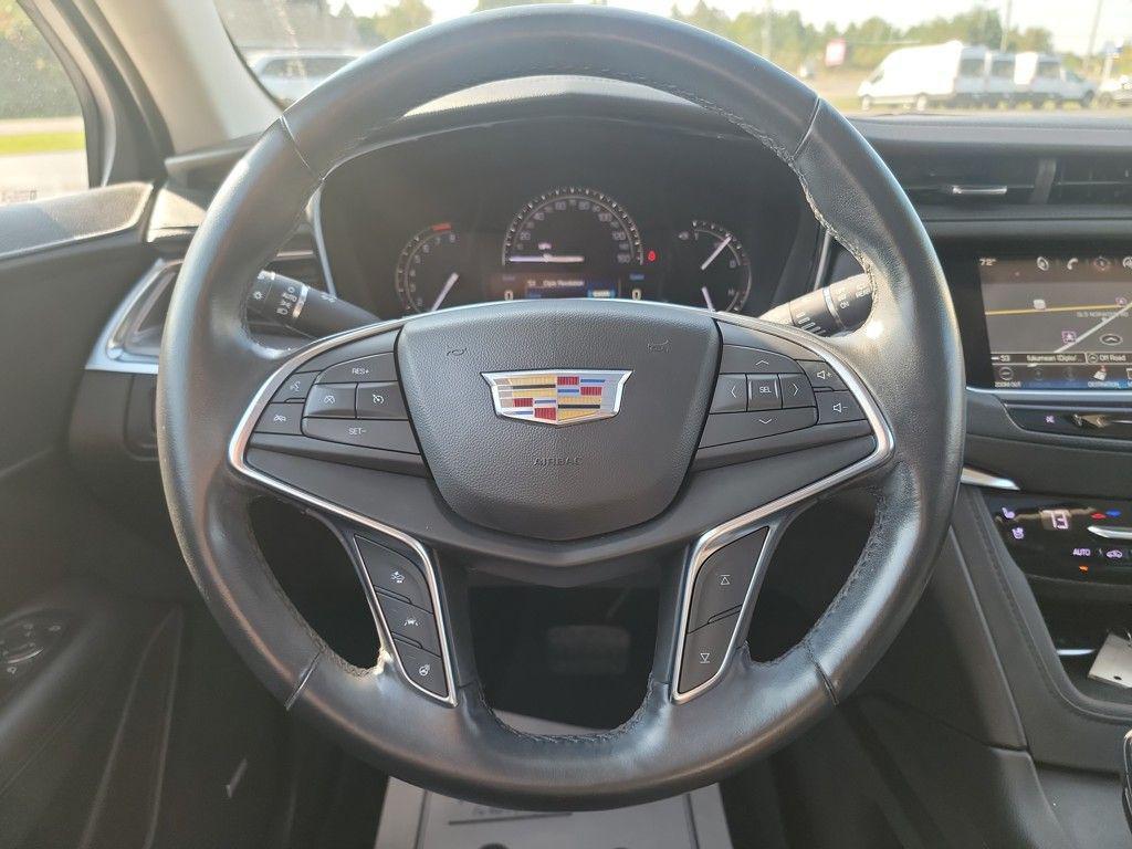 used 2019 Cadillac XT5 car, priced at $19,000