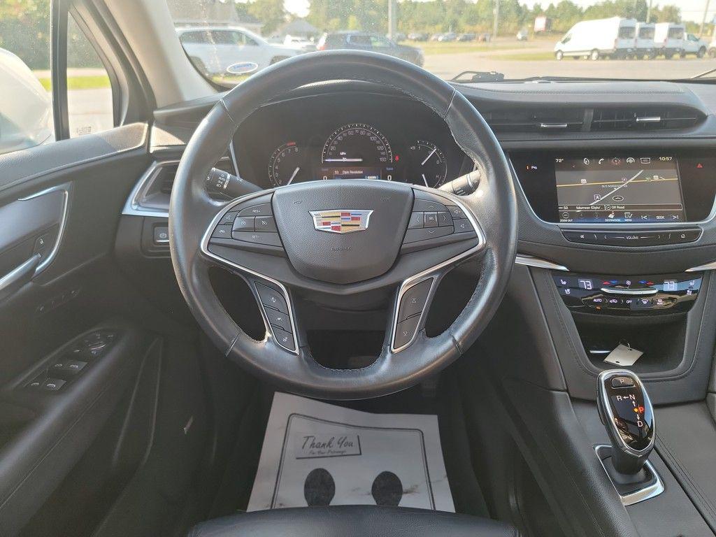 used 2019 Cadillac XT5 car, priced at $19,000