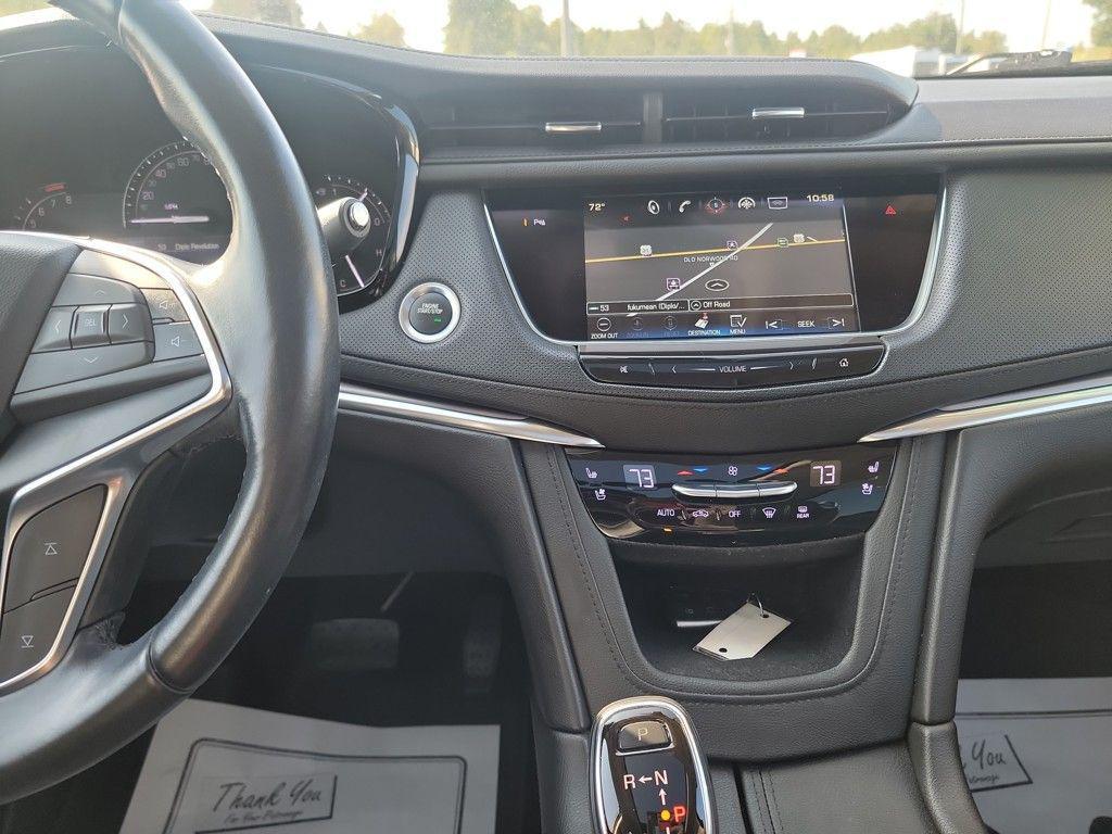 used 2019 Cadillac XT5 car, priced at $19,000