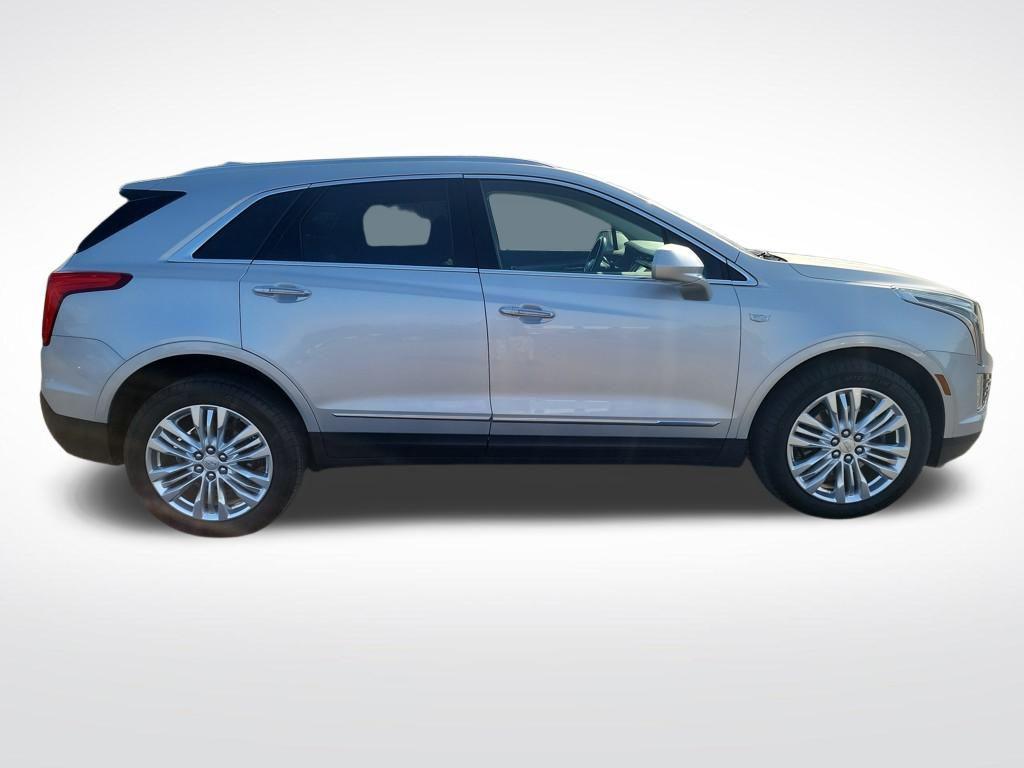 used 2019 Cadillac XT5 car, priced at $19,000