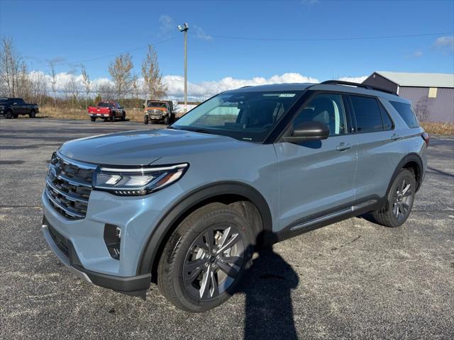 new 2025 Ford Explorer car, priced at $45,313