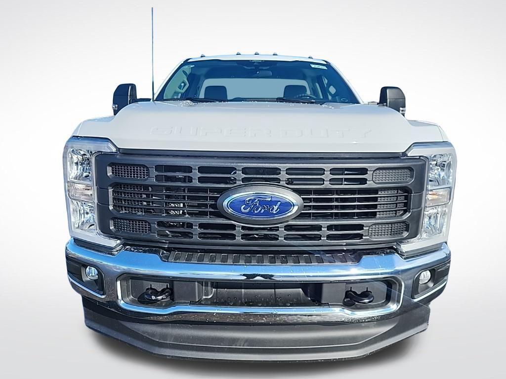 new 2025 Ford F-250 car, priced at $49,500